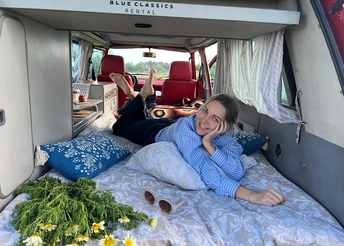 Rent A Blue Classics' S Campervan For Your Road Trip In -volkswagen T3 Portimão