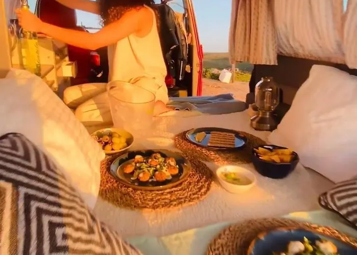 Lyxtält Rent A Blue Classics' S Campervan For Your Road Trip In -volkswagen T3 Portimão